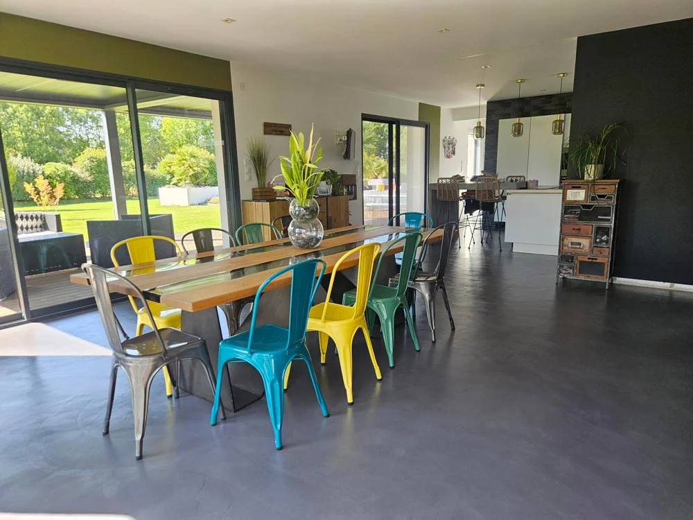 B&eacute;ton cir&eacute; cuisine s&eacute;jour